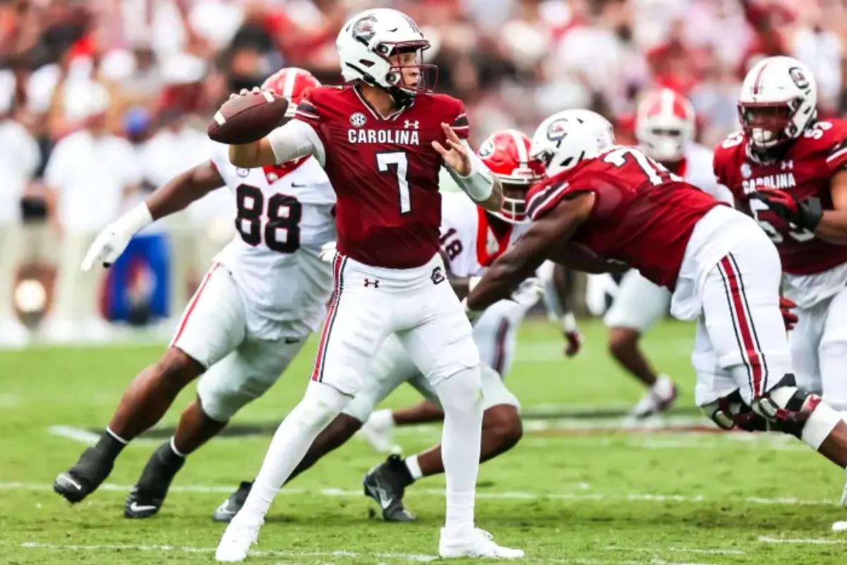 South Carolina Gamecocks quarterback Spencer Rattler (7) passes against the Georgia Bulldogs in the second quarter at Williams-Brice Stadium.